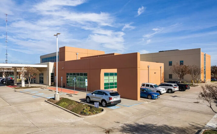 Pictures of Office property located at 2809 S Mayhill Rd, Denton, TX 76208 for lease - image #1