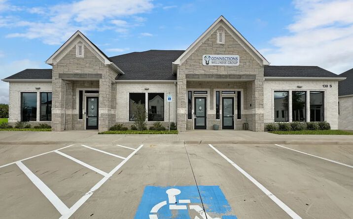 Pictures of Office property located at 130 S Preston Rd, Prosper, TX 75078 for lease - image #1