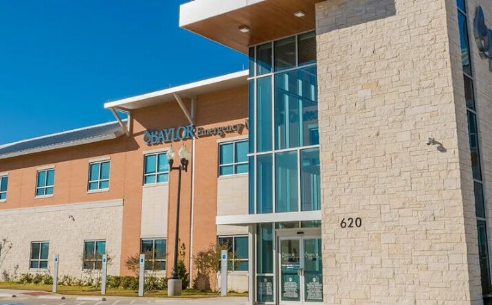 Pictures of Office property located at 620 S Main St, Keller, TX 76248 for lease - image #1