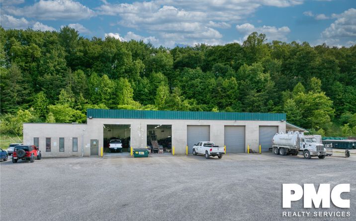 Pictures of Industrial property located at 167 CLINTON AVE, PARKERSBURG, WV 26101-7902 for lease - image #1
