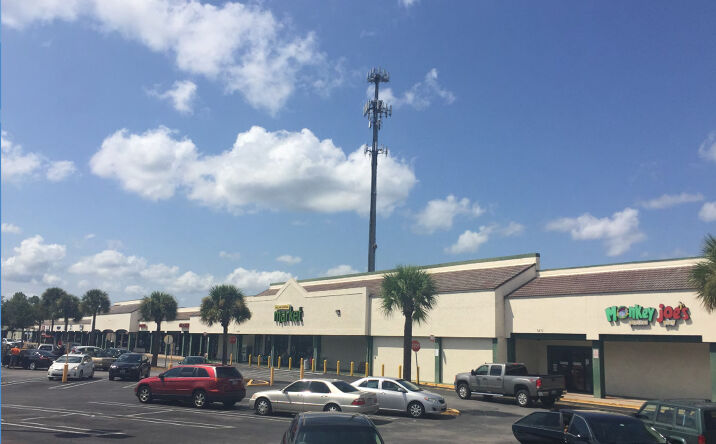 Pictures of Retail property located at 5411 Lake Howell Road, Winter Park, FL 32792 for lease - image #1