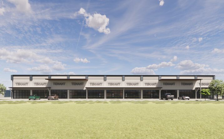 Pictures of Retail property located at 127 Old San Antonio Rd, Boerne, TX 78006 for lease - image #1