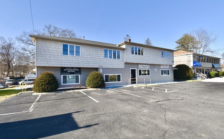 Pictures of Office property located at 42 Harkness Ave Unit 2L, East Longmeadow, MA 01028 for lease - image #1
