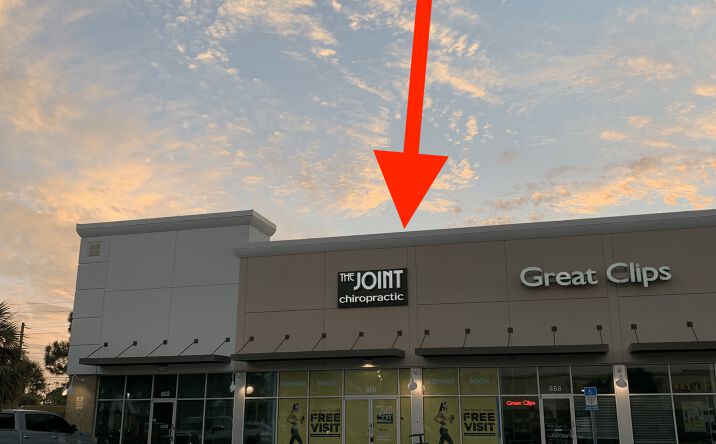 Pictures of Retail property located at 860 East Tarpon Avenue, Tarpon Springs, FL 34689 for lease - image #1