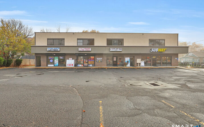 Pictures of Retail property located at 325 Chamberlain Highway, Unit# 4, Meriden, CT 06451 for lease - image #1