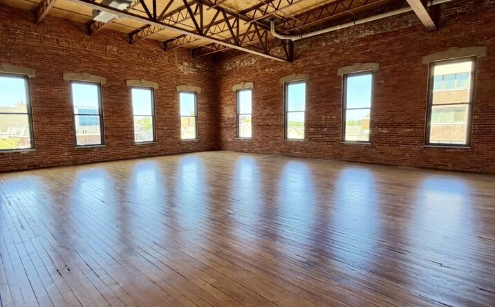 Pictures of Retail, Office, Special Purpose property located at 1 South State Street, Painesville, OH 44077 for lease - image #1