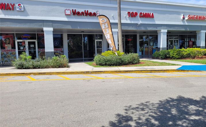 Pictures of Retail property located at 6935 Taft, Hollywood, FL 33125 for lease - image #1
