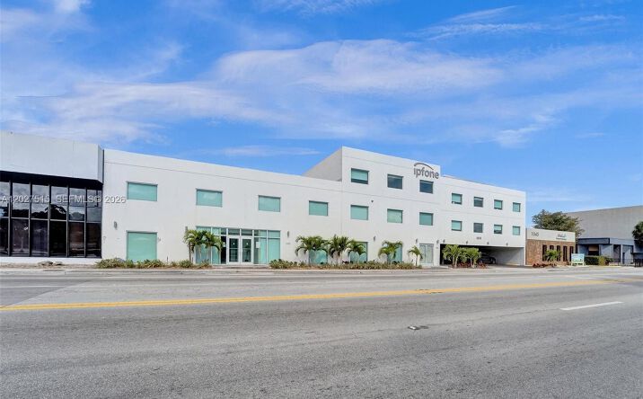 Pictures of Office property located at 1035 NE 125th St, North Miami, FL 33161 for lease - image #1
