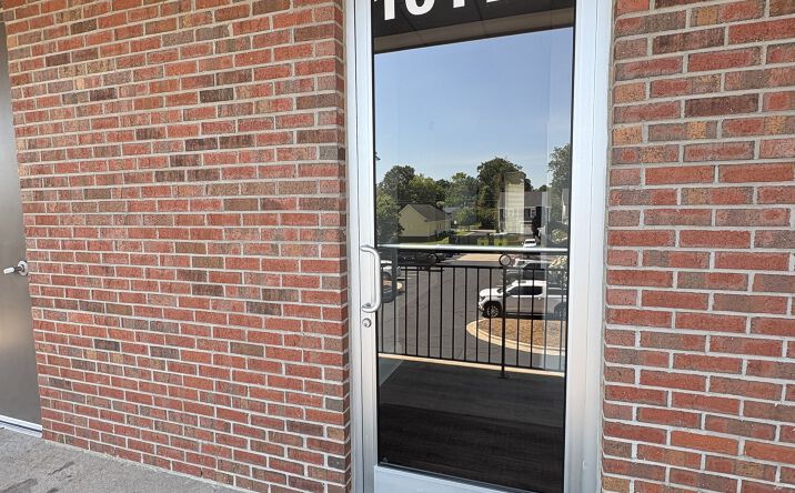 Pictures of Office property located at 101 East Market Street, Smithfield, NC 27577 for lease - image #1