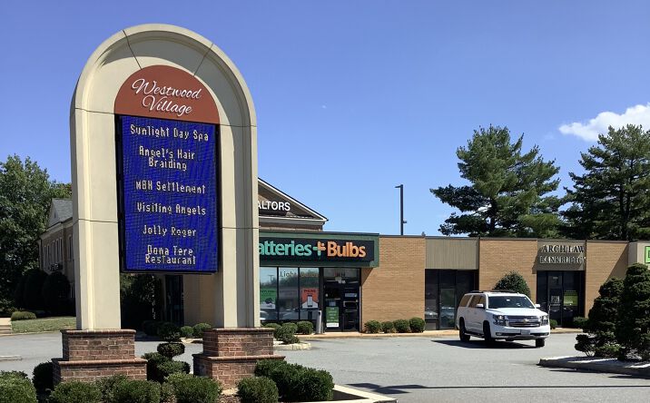 Pictures of Office property located at 1924 William Street, Fredericksburg, VA 22401 for lease - image #1