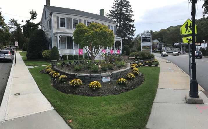 Pictures of Office property located at 903 Main Street 203, Port Jefferson, NY 11777 for lease - image #1