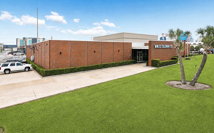 Pictures of Office, Industrial property located at 4001 Earhart Boulevard, New Orleans, LA 70125 for lease - image #1