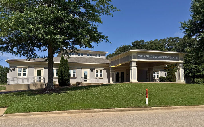 Pictures of Retail property located at 2935 Lakeland Hills Dr, Lakeland, TN 38002 for lease - image #1