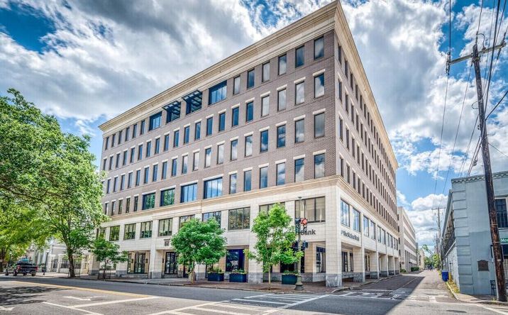 Pictures of Retail, Office property located at 151 MEETING ST, CHARLESTON, SC 29401-2207 for lease - image #1