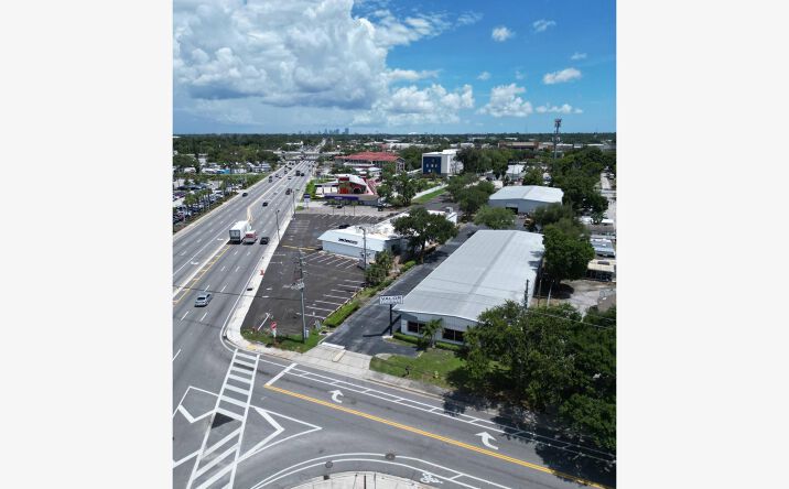 Pictures of Retail property located at 3900 78th Ave. N., Pinellas Park, FL 33781 for lease - image #1