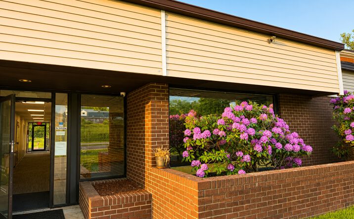 Pictures of Office property located at 6 Park Place, New Britain, CT 06052 for lease - image #1
