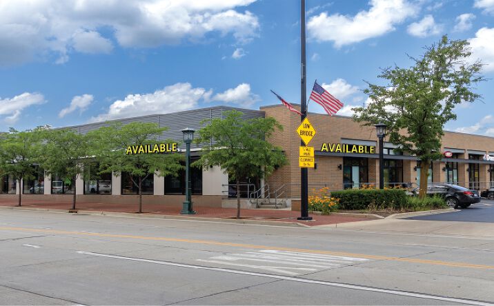 Pictures of Restaurant property located at 636 Deerfield Road, Deerfield, IL 60015 for lease - image #1