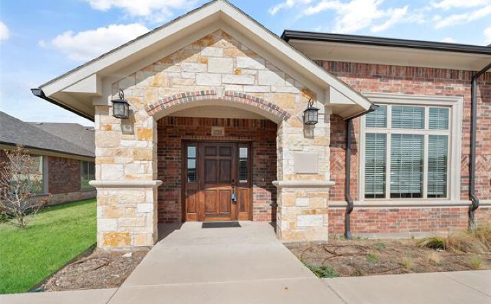 Pictures of Office property located at 8751 Collin Mckinney Parkway Unit#1703, McKinney, TX 75070 for lease - image #1