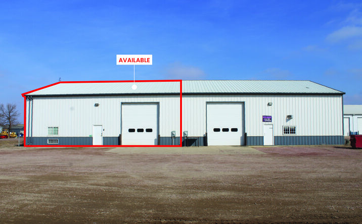 Pictures of Industrial property located at 27088 Mueller Place, Tea, SD 57064 for lease - image #1