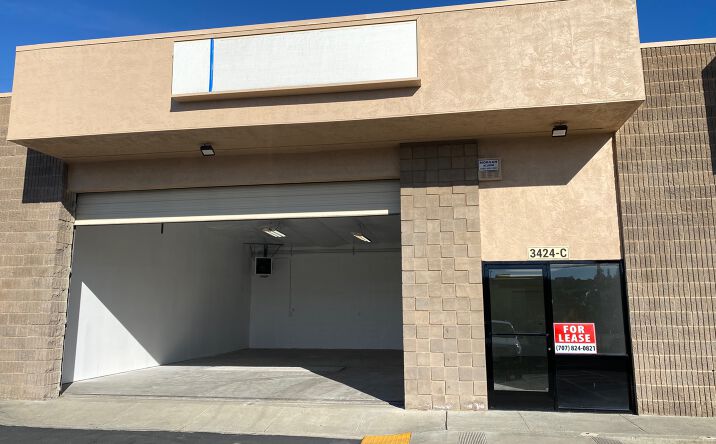 Pictures of Retail, Industrial property located at 3424 Sonoma Boulevard, Vallejo, CA 94590 for lease - image #1