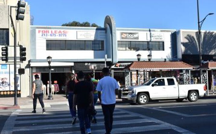 Pictures of Retail, Office, Restaurant property located at 6722 Pacific Boulevard, Huntington Park, CA 90255 for lease - image #1
