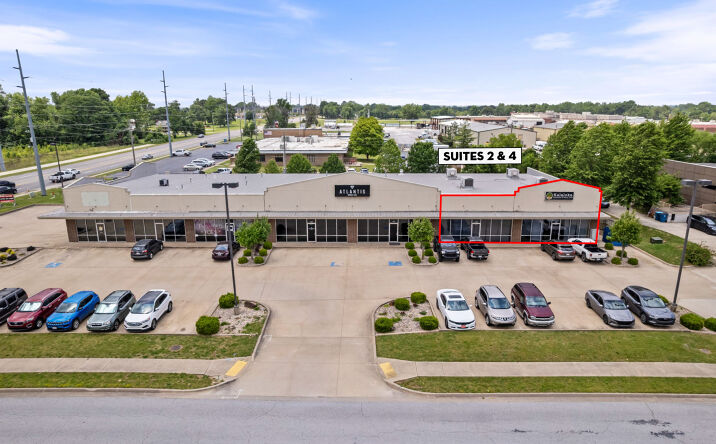 Pictures of Retail property located at 1380 SW Westpark Dr, Bentonville, AR 72712 for lease - image #1