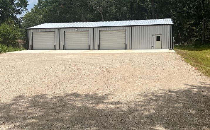 Pictures of Industrial property located at 18789 County Rd 178, Flint, TX 75762 for lease - image #1