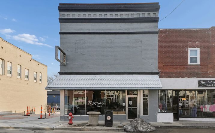 Pictures of Retail, Office, Restaurant property located at 202 East Main Street, Festus, MO 63028 for lease - image #1