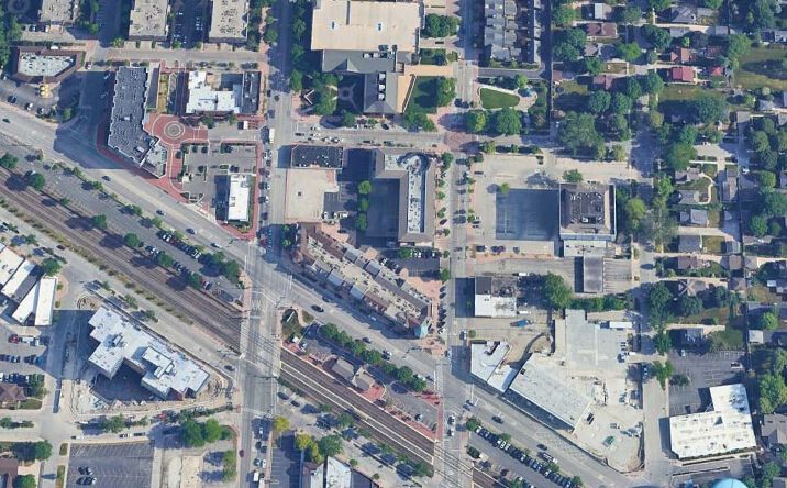 Pictures of Retail property located at 105-115 S Main St, Mount Prospect, IL 60056 for lease - image #1