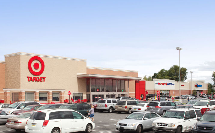 Pictures of Retail property located at 7400 Bustleton Ave, Philadelphia, PA 19149 for lease - image #1