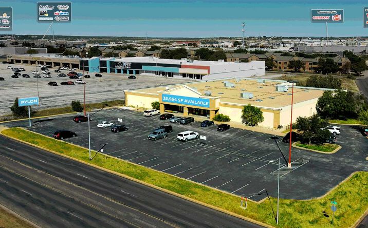 Pictures of Retail property located at 4002 Sunset Drive, San Angelo, TX 76904 for lease - image #1