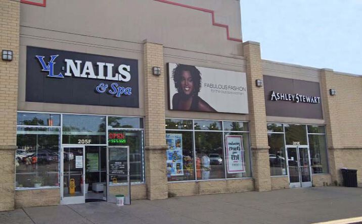 Pictures of Retail property located at 205 West 87th Street, Chicago, IL 60620 for lease - image #1