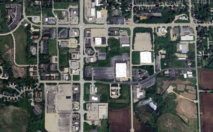 Pictures of Land property located at 1880 S West Ave, Freeport, IL 61032 for lease - image #1