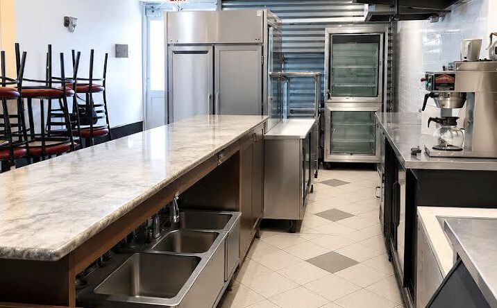Pictures of Restaurant property located at 1715 Cornelia Street, Ridgewood, NY 11385 for lease - image #1