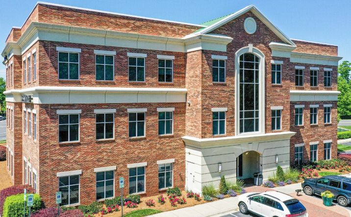 Pictures of Office property located at 7825 Ballantyne Commons Pky, Charlotte, NC 28277-1709 for lease - image #1