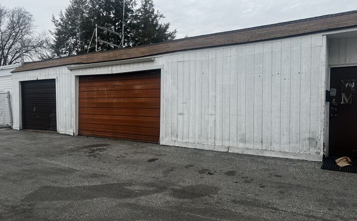 Pictures of Retail, Industrial property located at 410 South Springfield Road, Clifton Heights, PA 19018 for lease - image #1