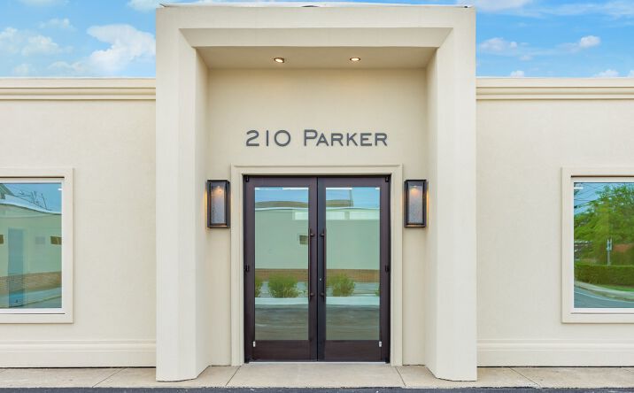 Pictures of Retail property located at 210 PARKER ST NE, CLEVELAND, TN 37311 for lease - image #1
