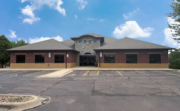 Pictures of Retail, Office property located at 5900 South Western Avenue, Sioux Falls, SD 57108 for lease - image #1