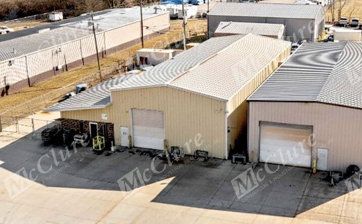 Pictures of Industrial property located at 1457 SUNDAY DR, INDIANAPOLIS, IN 46217-9338 for lease - image #1