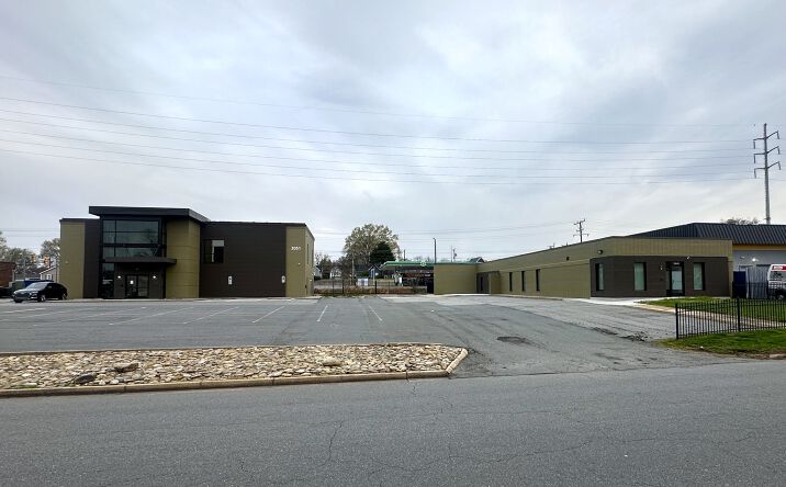 Pictures of Office property located at 3041-3051 TRENWEST DRIVE WINSTON SALEM NC 27103, WINSTON SALEM, NC 27103 for lease - image #1