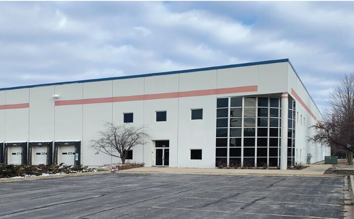 Pictures of Retail, Industrial property located at 102 Overland Drive, North Aurora, IL 60542 for lease - image #1