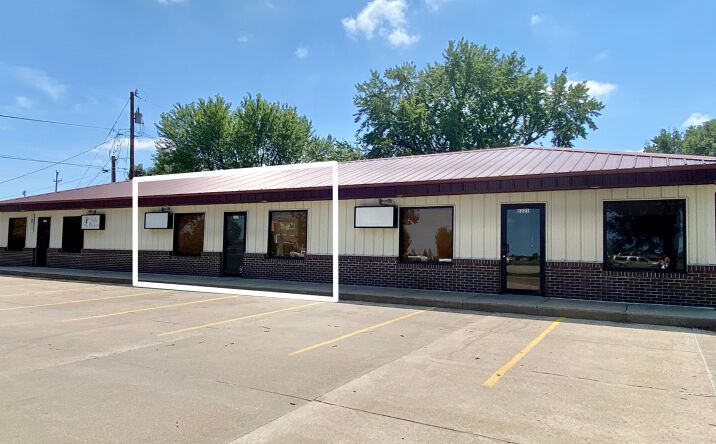 Pictures of Office property located at 2215 West Russell Street, Sioux Falls, SD 57104 for lease - image #1