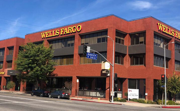Pictures of Retail, Office property located at 18801 Ventura Blvd, Tarzana, CA 91356 for lease - image #1
