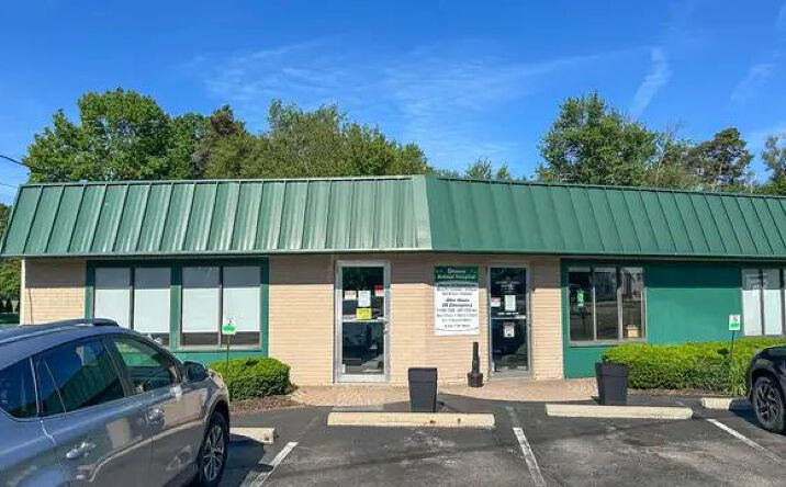 Pictures of Office property located at 620 Butternut Dr, Holland, MI 49424 for lease - image #1