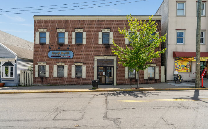 Pictures of Retail, Office property located at 320 South Main Street, Phillipsburg, NJ 08865 for lease - image #1