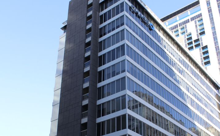 Pictures of Office property located at 150 SE 2ND AVE, Miami, FL 33131 for lease - image #1