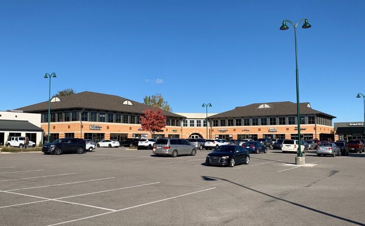 Pictures of Retail property located at 1600 East Beltline Avenue Northeast, Grand Rapids, MI 49525 for lease - image #1
