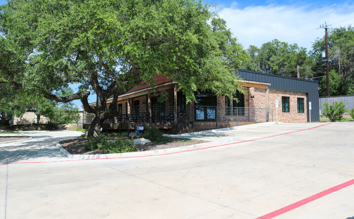 Pictures of Retail, Office property located at 1036 East Borgfeld Drive, San Antonio, TX 78260 for lease - image #1