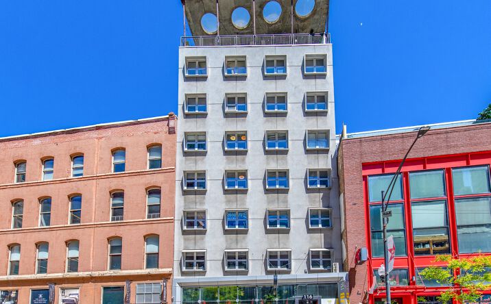 Pictures of Office property located at 1132 South Wabash, Chicago, IL 60605 for lease - image #1