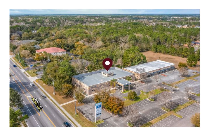 Pictures of Office property located at 2255 Dunn Ave, Jacksonville, FL 32218 for lease - image #1